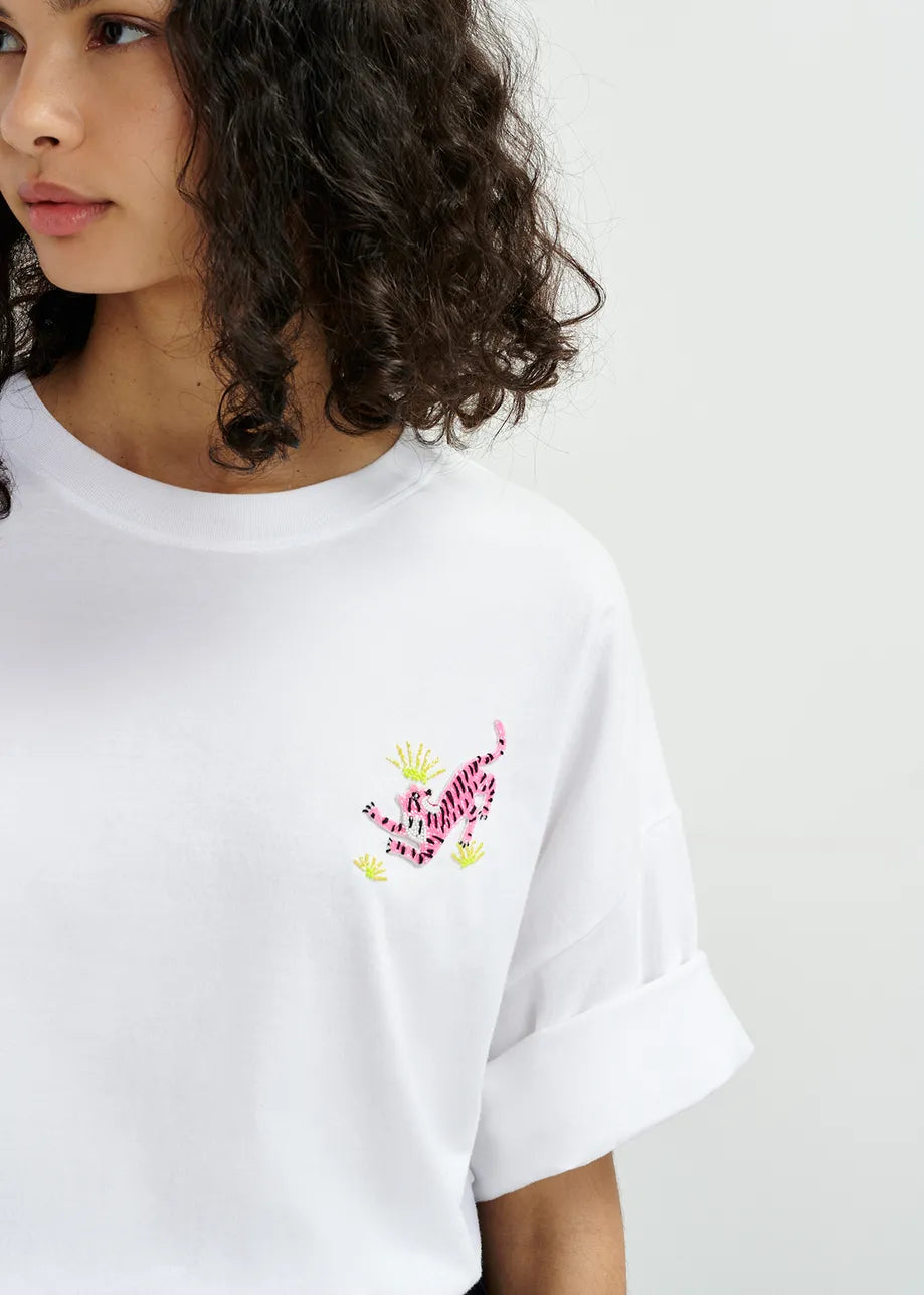 HUNGLE EMBROIDERED T-SHIRT - ESSENTIEL ANTWERP