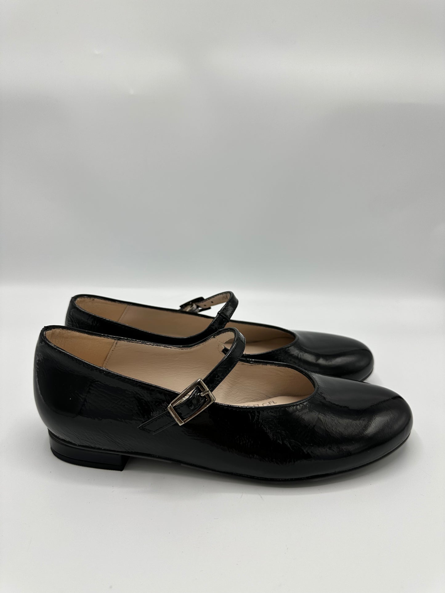 BLACK LEATHER BALLET SHOE WITH STRAP - MARIAN